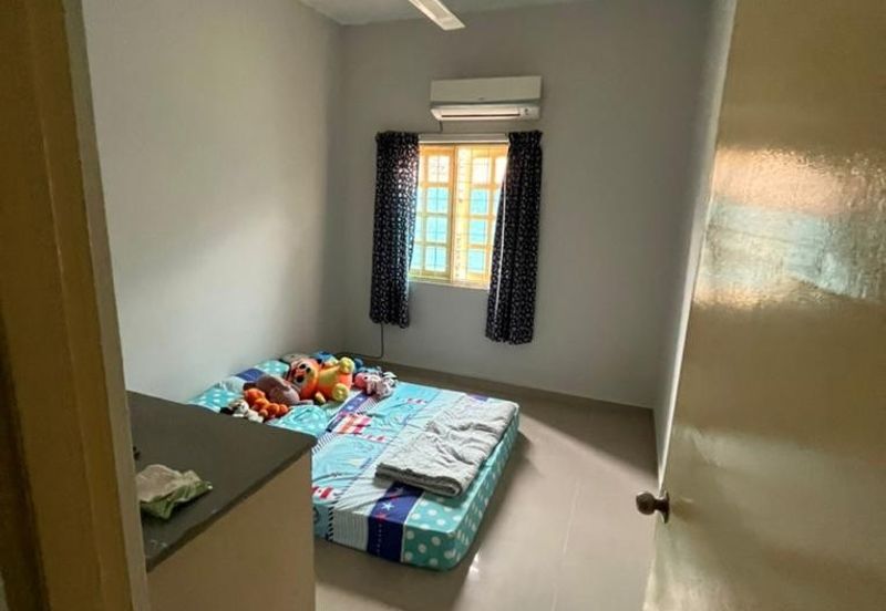 SL 6, Bandar Sungai Long