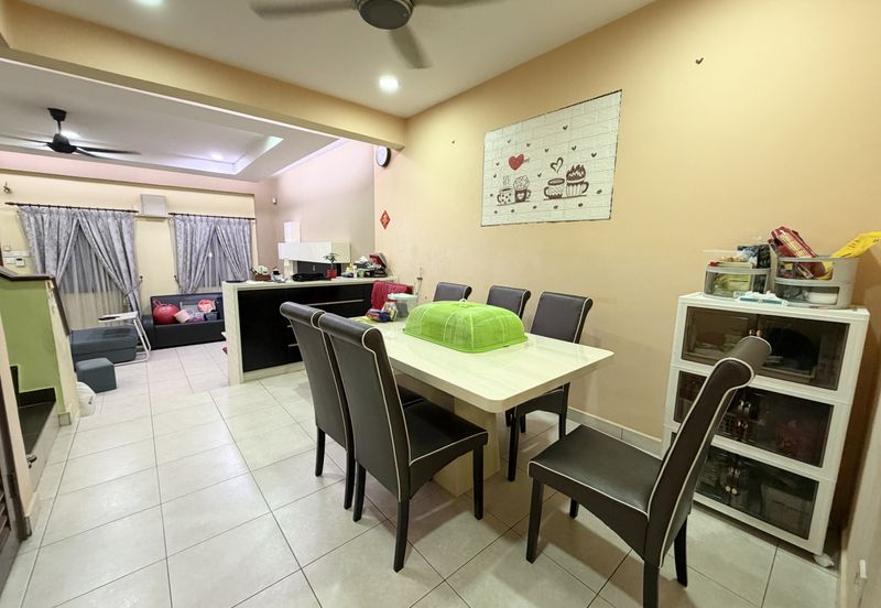 SL 13, Bandar Sungai Long