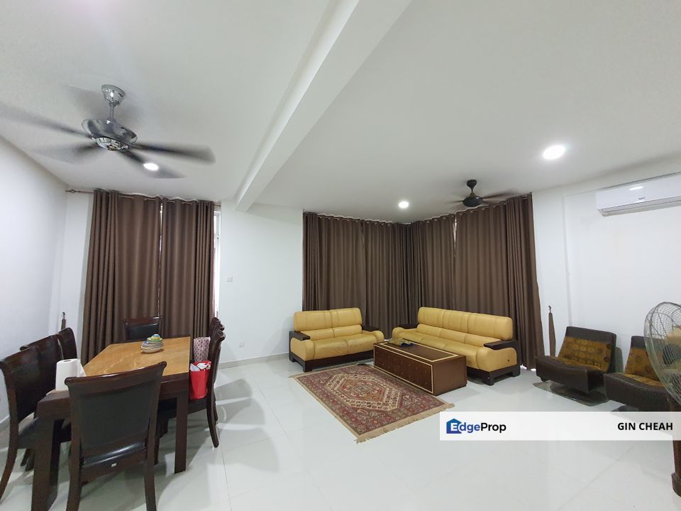 Lake Valley Avenue 6 In Bandar Hussein Onn, 3 Storey Bungalow For Sale, Facing Lake View, Selangor, Cheras