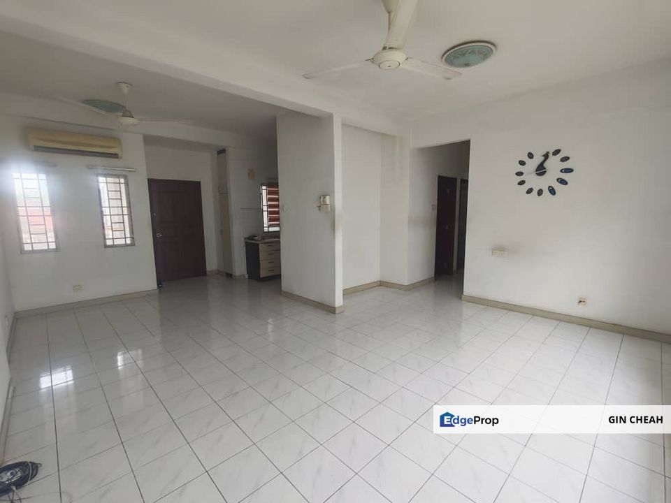 Segar Courts In Taman Bukit Segar, Condo For Sale, Walking Distance To Leisure Mall and MRT, Kuala Lumpur, Cheras