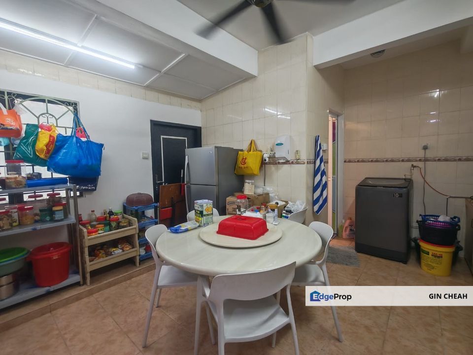 Bandar Puchong Jaya, 2 Storey Endlot Terrace For Sale, Fully Renovated, Prime Location, Selangor, Puchong