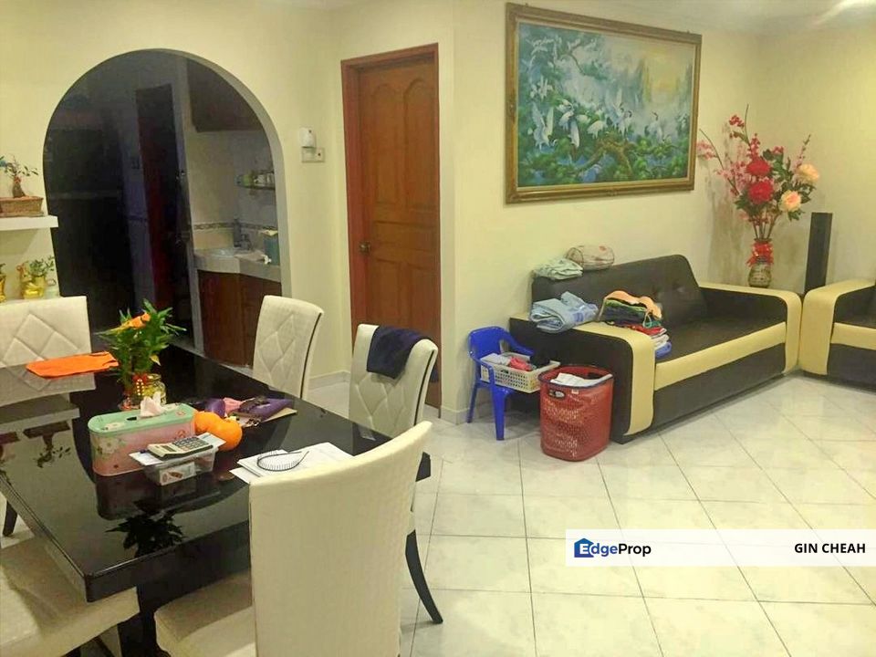 Sri Petaling in KL, 2 Storey Endlot Terrace House For Sale, Can Convert to Freehold, Kuala Lumpur, KL City