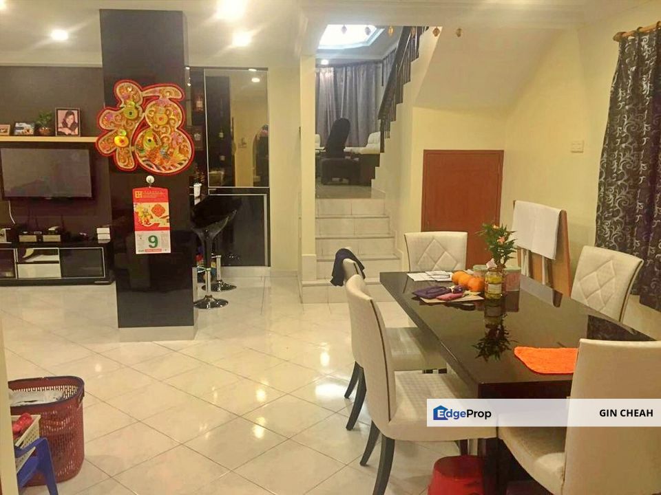 Sri Petaling in KL, 2 Storey Endlot Terrace House For Sale, Can Convert to Freehold, Kuala Lumpur, KL City
