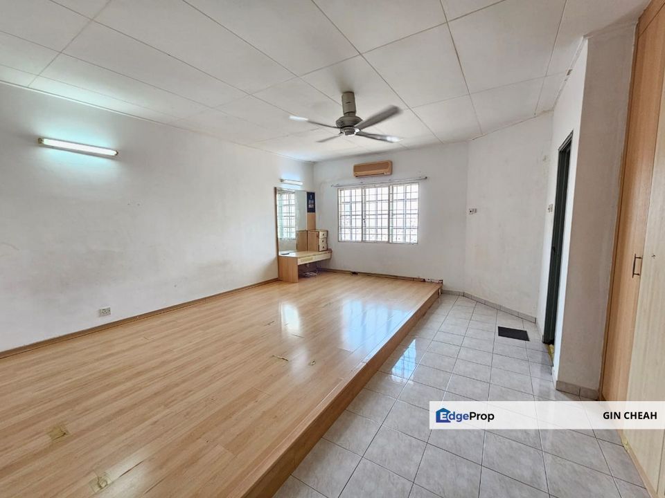 Taman Seri Taming, 2 Storey Terrace For Rent, Partly Furnish, Well Maintained, Gated Guarded, Selangor, Cheras