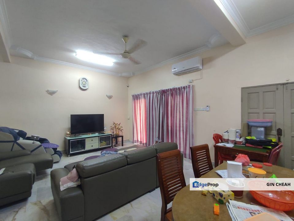 Taman Supreme In Cheras, 2 Storey Terrace For Sale, Freehold, Good Location, Kuala Lumpur, Cheras