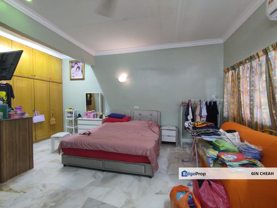 Taman Supreme In Cheras, 2 Storey Terrace For Sale, Freehold, Good Location, Kuala Lumpur, Cheras