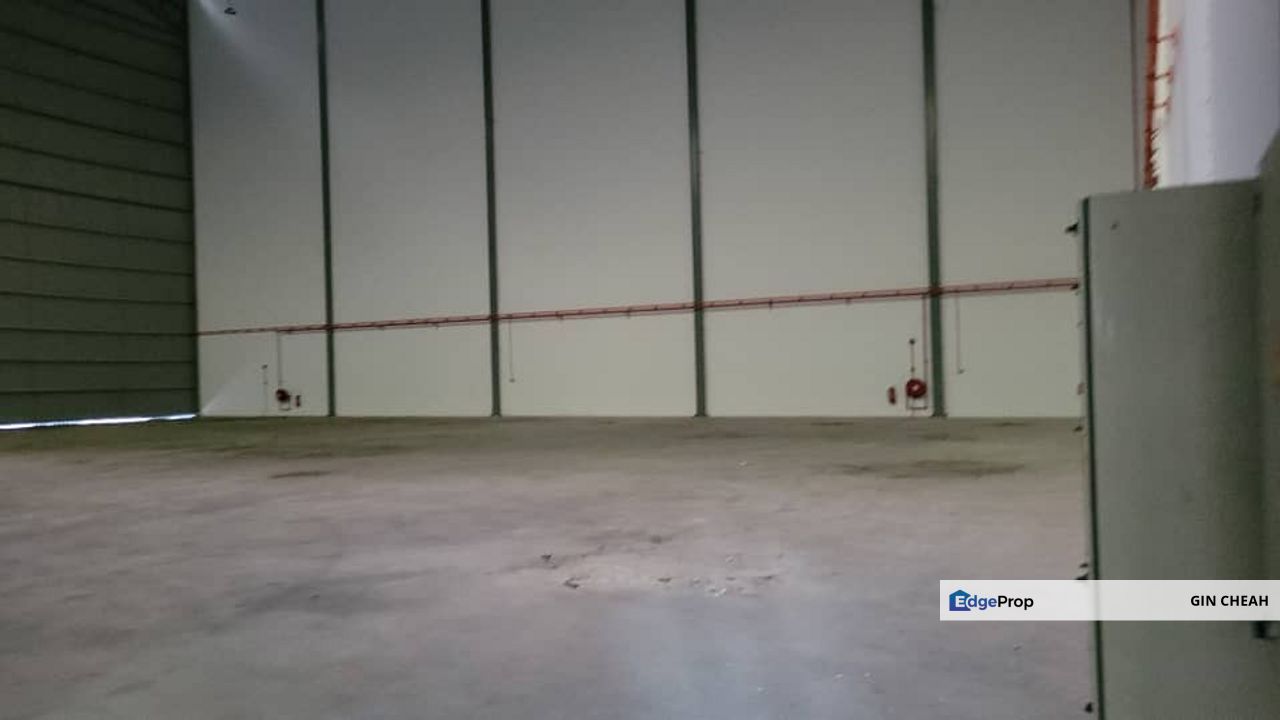 Brand New Warehouse For Sale At Balakong, Big Land Area 39,861sf, Selangor, Balakong