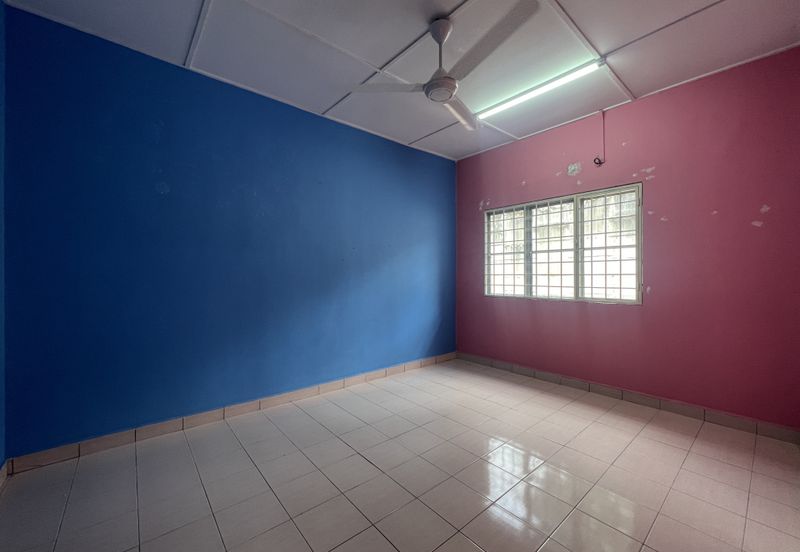 2 Storey Semi-D House For Sale In Bandar Sungai Long, Big Land Size