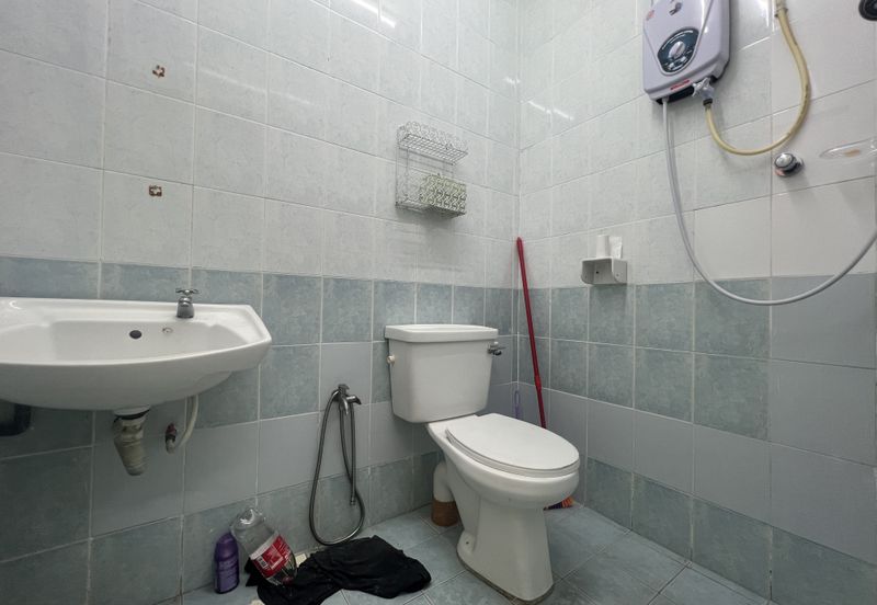 2 Storey Semi-D House For Sale In Bandar Sungai Long, Big Land Size