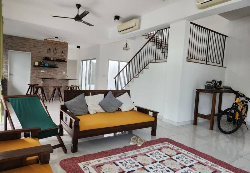 Parkfield Residences, Tropicana Heights