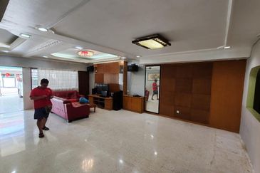 2 Storey Terrace House For Sale In Taman Rakyat Cheras, Renovated, Land 22x75, Good Condition