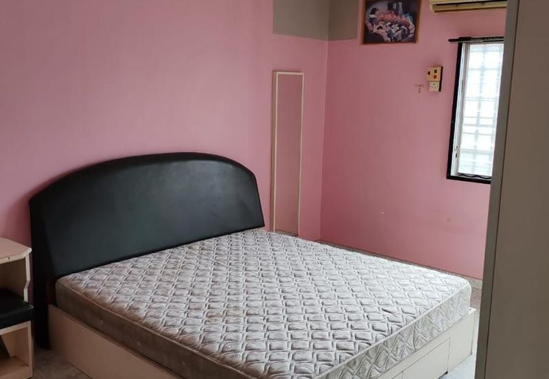 2 Storey Terrace House For Sale In Taman Rakyat Cheras, Renovated, Land 22x75, Good Condition