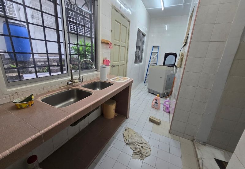 2 Storey Terrace House For Sale In Bandar Sungai Long 7, Gated Guarded Super Good Condition