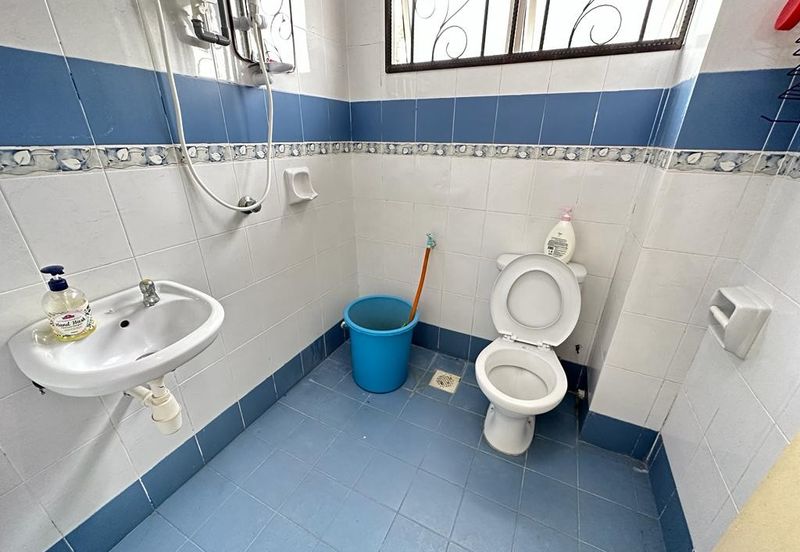 2 Storey Corner Terrace For Sale In Sungai Long, Renovated With Kitchen Extended, Gated Guarded Super Good Condition