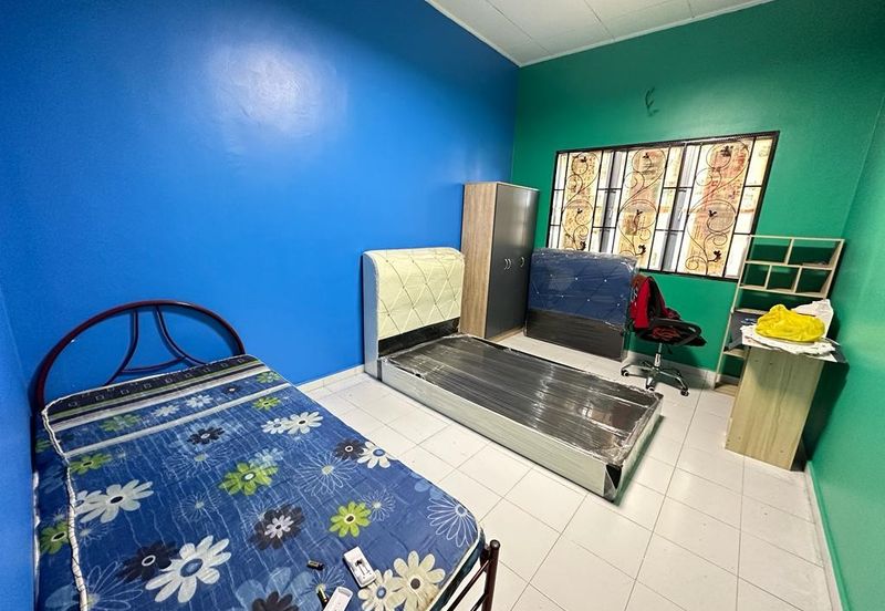 2 Storey Corner Terrace For Sale In Sungai Long, Renovated With Kitchen Extended, Gated Guarded Super Good Condition