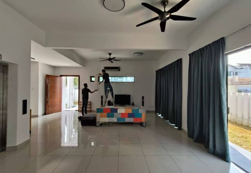 3 Storey Semid House For Sale In Taman Sunville, Individual Title, Super Good Condition