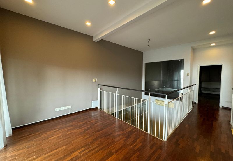 2 Storey Superlink Terrace For Sale In Taman Esplanad, Bukit Jalil, Freehold, Fully Renovated, Move In Condition, Strict Gated and Guarded