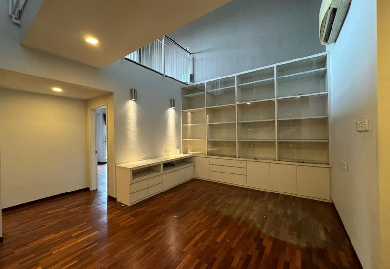 2 Storey Superlink Terrace For Sale In Taman Esplanad, Bukit Jalil, Freehold, Fully Renovated, Move In Condition, Strict Gated and Guarded