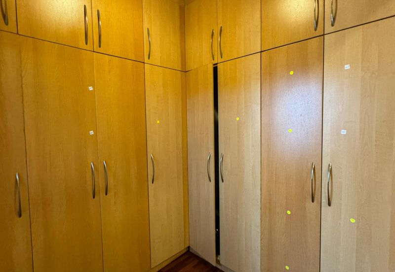 2 Storey Superlink Terrace For Sale In Taman Esplanad, Bukit Jalil, Freehold, Fully Renovated, Move In Condition, Strict Gated and Guarded