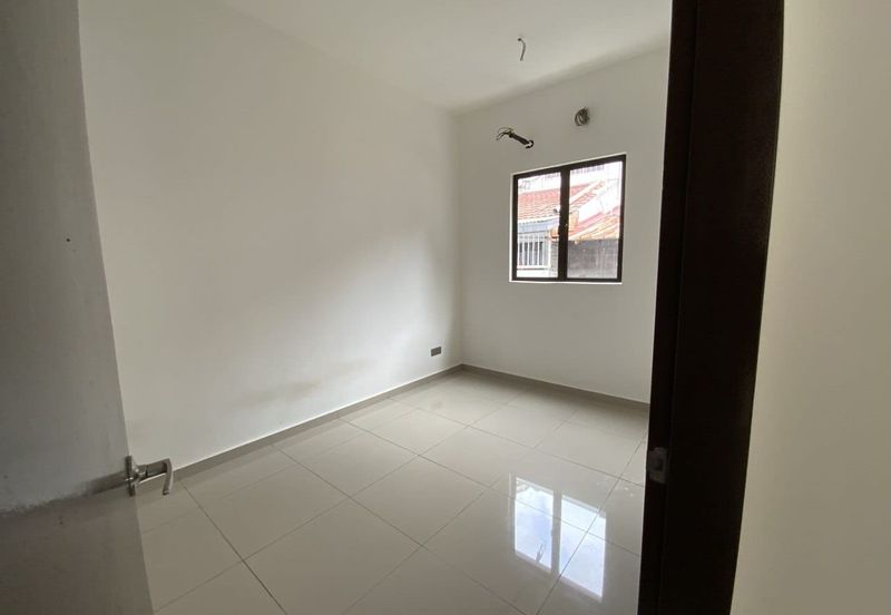 Happy Garden (Taman Gembira)