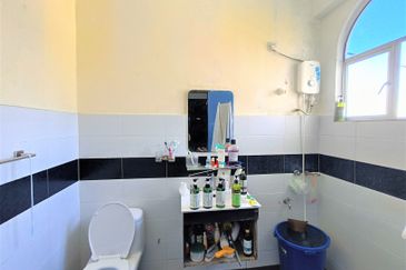 Pandan Mewah Heights Condominium