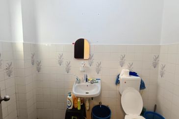 Pandan Mewah Heights Condominium