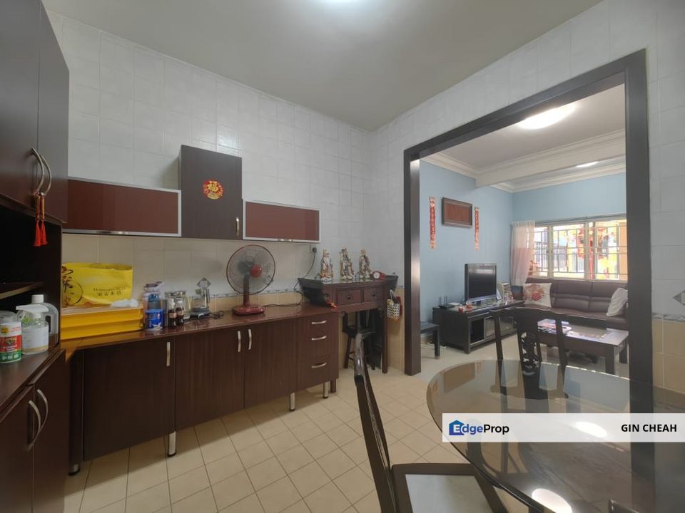 Duplex Townhouse For Sale In Taman Lagenda Mas Batu 9, Gated and Guarded, Freehold, Super Good Move In Condition, Selangor, Batu 9th Cheras