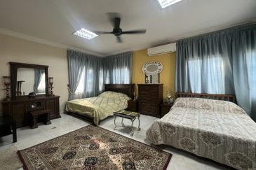 Bandar Tun Hussein Onn