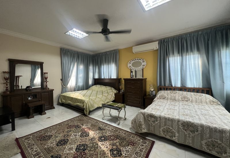 Bandar Tun Hussein Onn