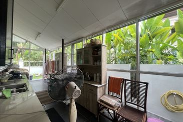 Bandar Tun Hussein Onn