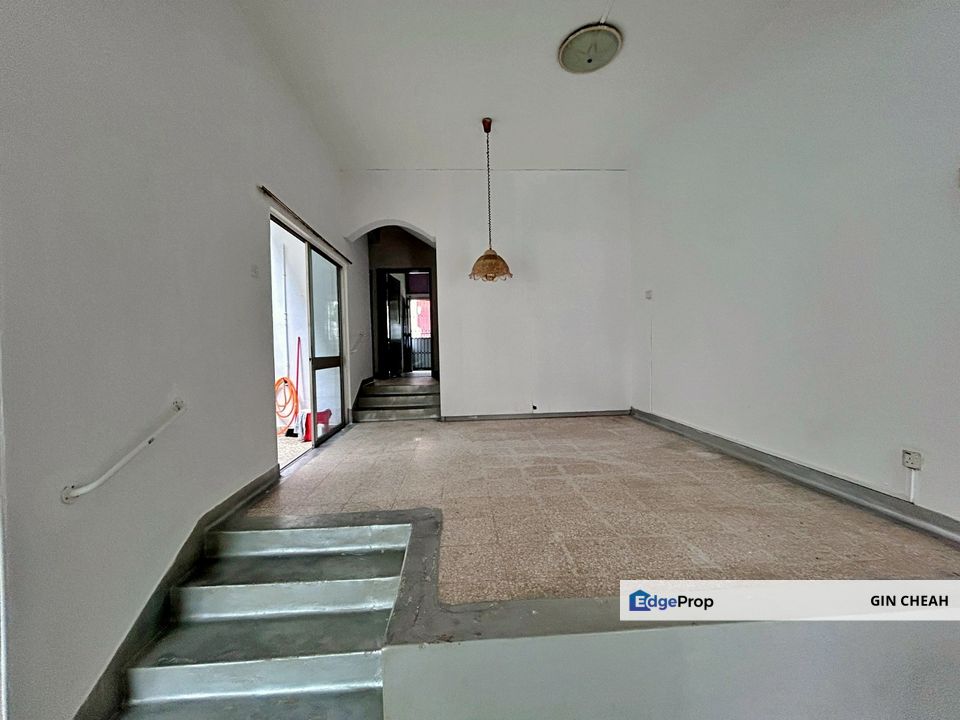 2 Storey Terrace House For Sale In Taman Segar, 22x85 Superlink, Walking Distance To Leisure Mall, Gated And Guarded, Kuala Lumpur, Cheras