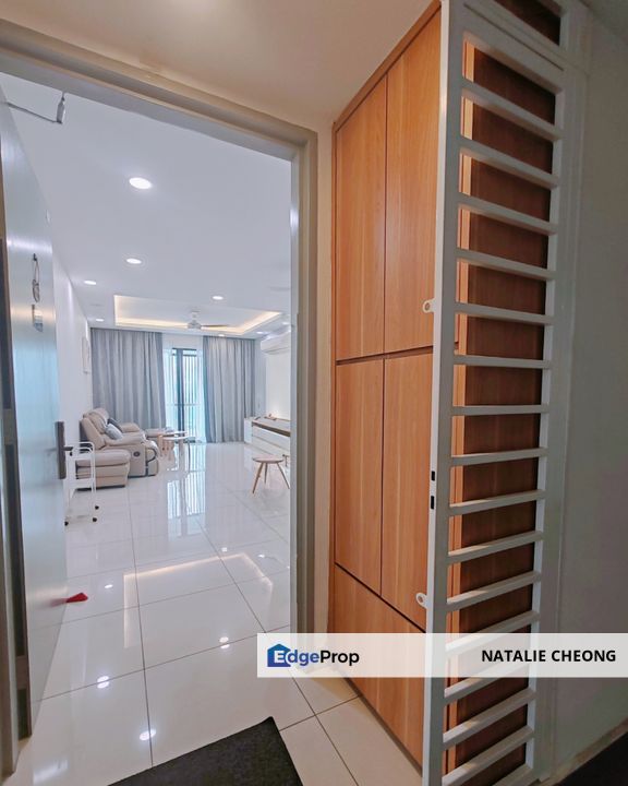 You Vista 3 Bedrooms Fully Renovated and Furnished Unit for Rent, Selangor, Batu 9th Cheras
