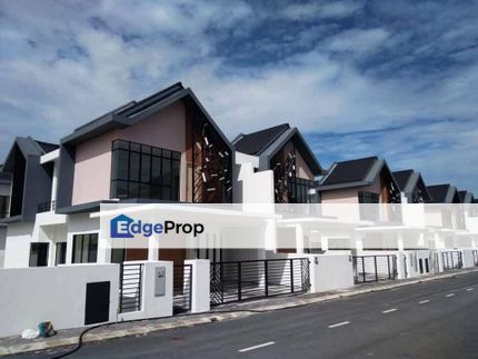 Ipoh South Precinct 42x80 Fully Renovated Semi D, Perak, Ipoh