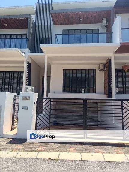 Ipoh South Precinct Fully Renovated 2.5 Sty, Perak, Ipoh