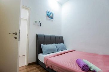 THE COVE HILLSIDE RESIDENCE