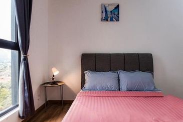 THE COVE HILLSIDE RESIDENCE