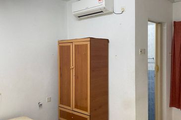 Permai Lake View Apartments