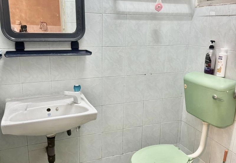 TAMAN ANJUNG BERCHAM MEGAH