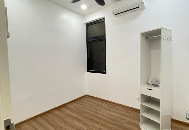 THE COVE HILLSIDE RESIDENCE