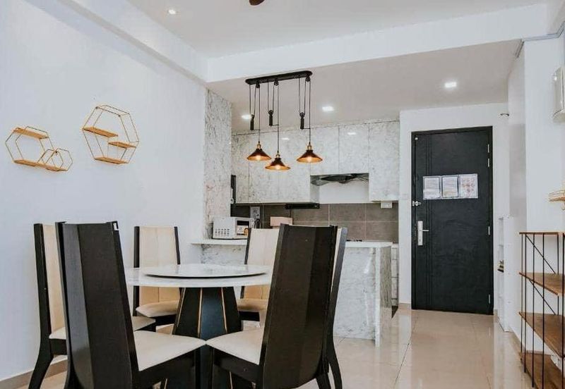 THE COVE HILLSIDE RESIDENCE