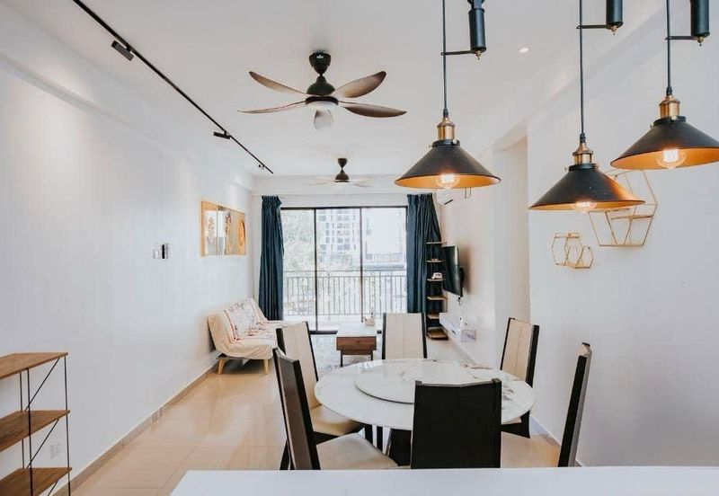 THE COVE HILLSIDE RESIDENCE