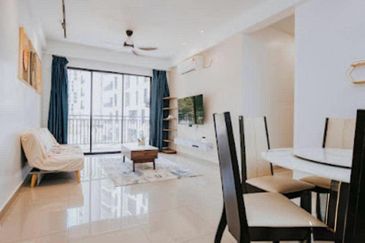 THE COVE HILLSIDE RESIDENCE