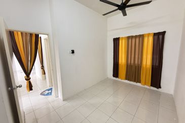 CASA RESIDENCES, CHEMOR