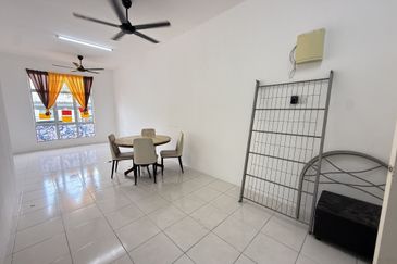 CASA RESIDENCES, CHEMOR