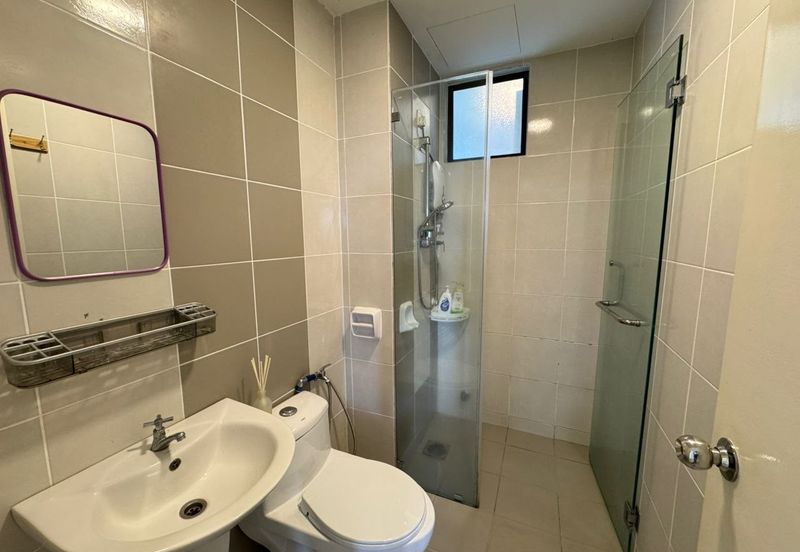 Upper East @ Tiger Lane