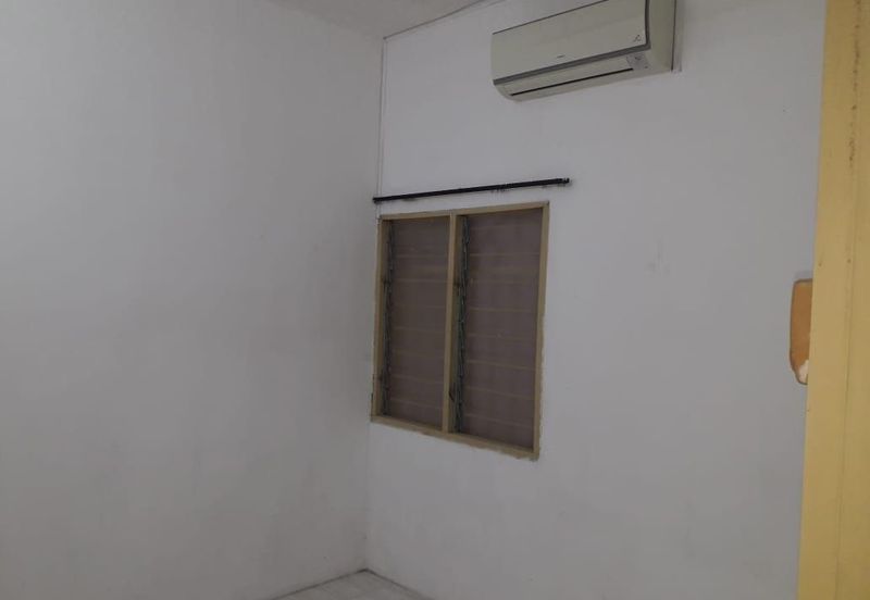 TAMAN ANJUNG BERCHAM MEGAH