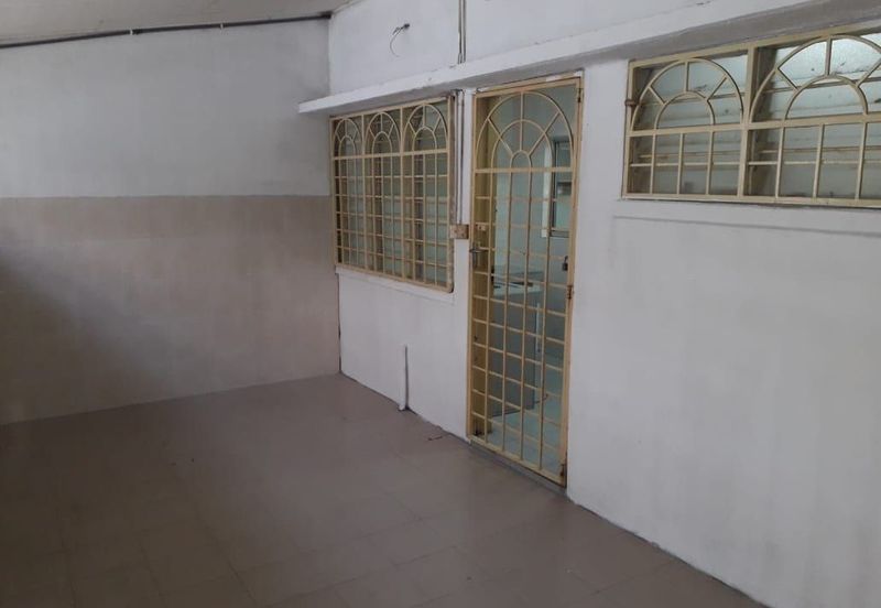 TAMAN ANJUNG BERCHAM MEGAH