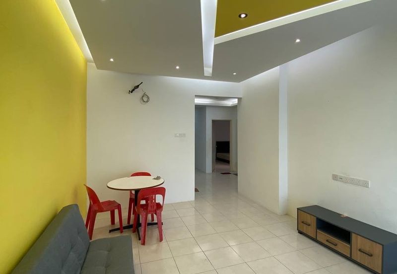 Pangsapuri Seri Tecoma