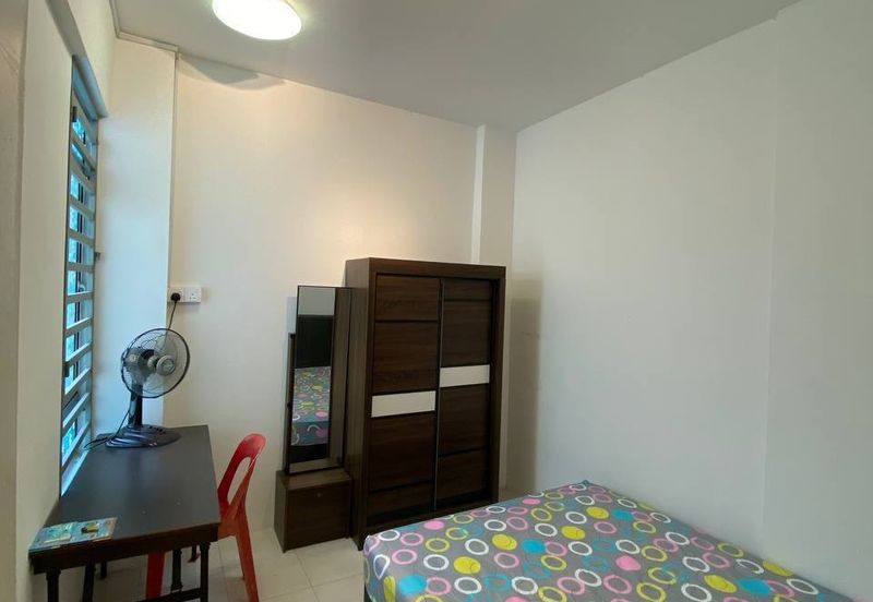 Pangsapuri Seri Tecoma