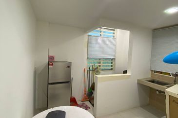 Pangsapuri Seri Tecoma